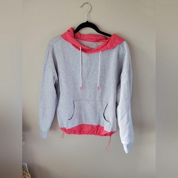 Zella sweatshirt - Picture 1 of 4